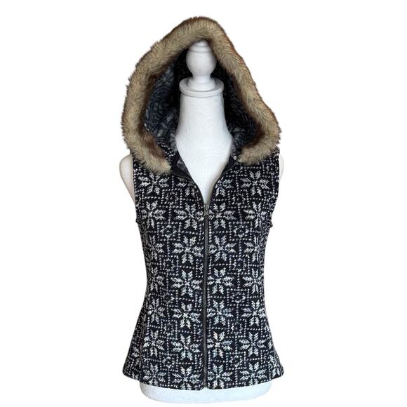 Talbots Blue Snowflake Sweater Vest  Size P Full Zip Hood with Faux Fur Trim - Picture 1 of 9